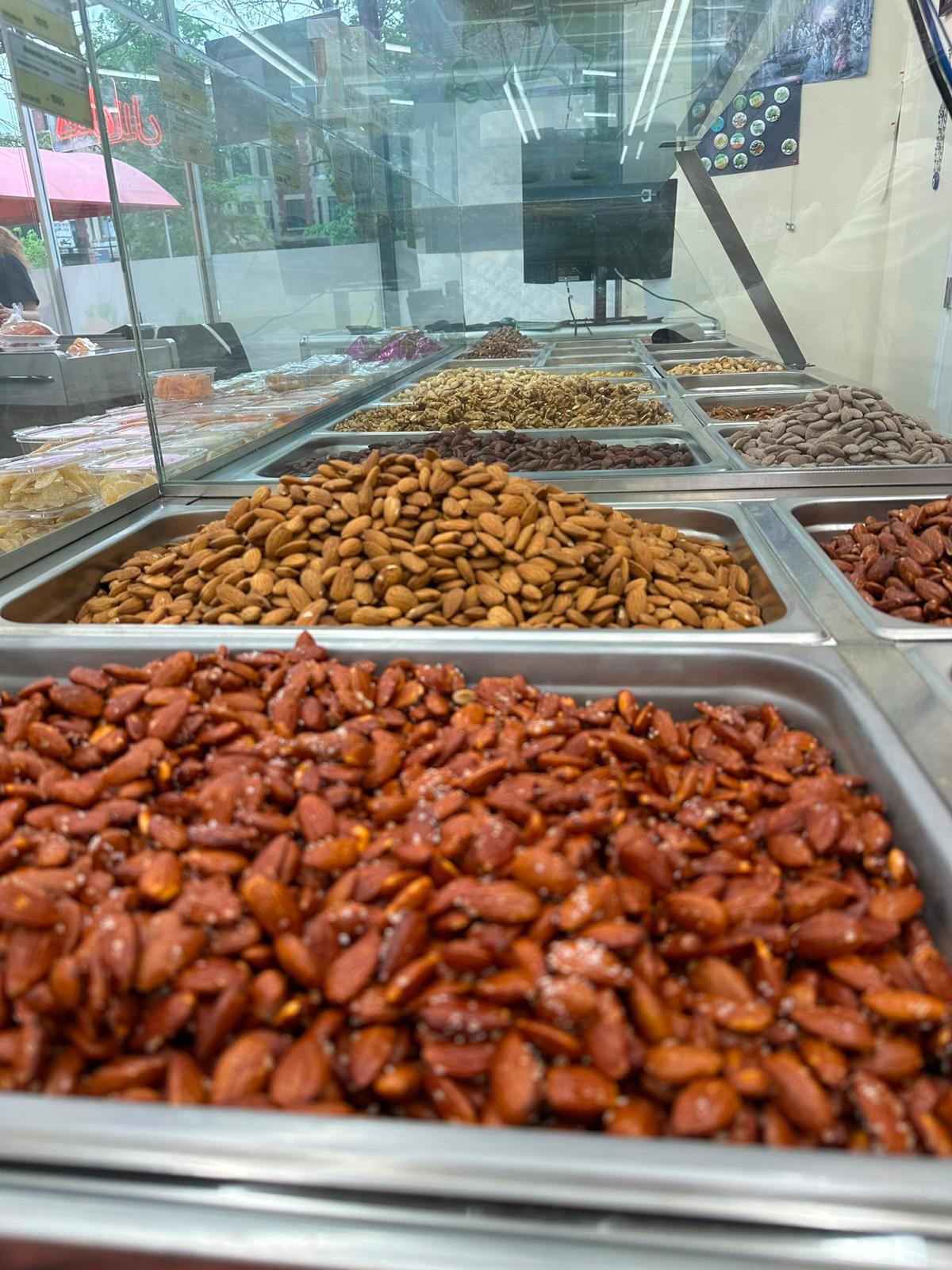 Nut and seed counter at Marché Shahran